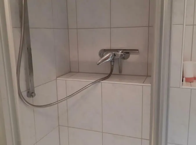 Standardzimmer Nahe Messe Und Airport