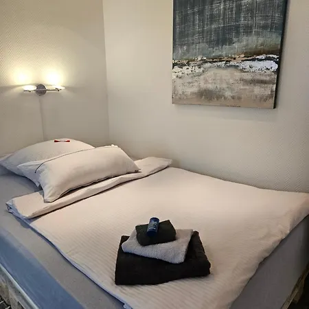 Standardzimmer Nahe Messe Und Airport Daire