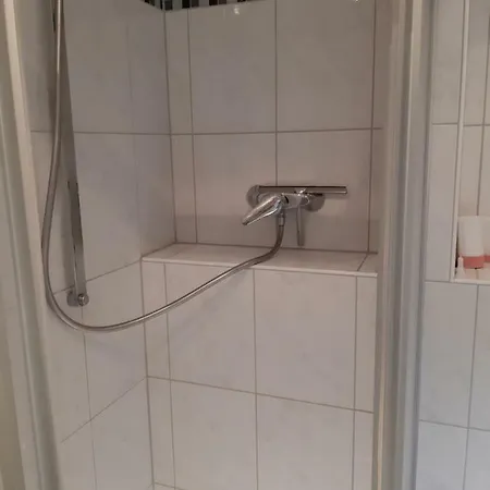 Standardzimmer Nahe Messe Und Airport